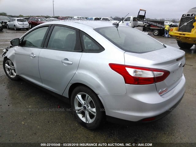 1FADP3F29DL295651 - 2013 FORD FOCUS SE SILVER photo 3