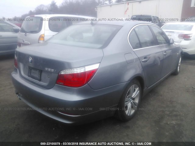 WBANV1C57AC158837 - 2010 BMW 528 XI GRAY photo 4