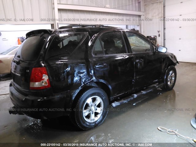 KNDJC733X65581738 - 2006 KIA SORENTO EX/LX BLACK photo 4