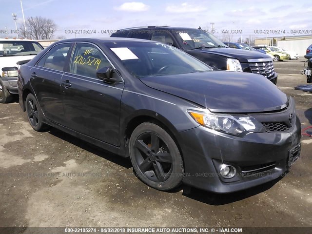 4T1BF1FKXEU742598 - 2014 TOYOTA CAMRY L/SE/LE/XLE GRAY photo 1