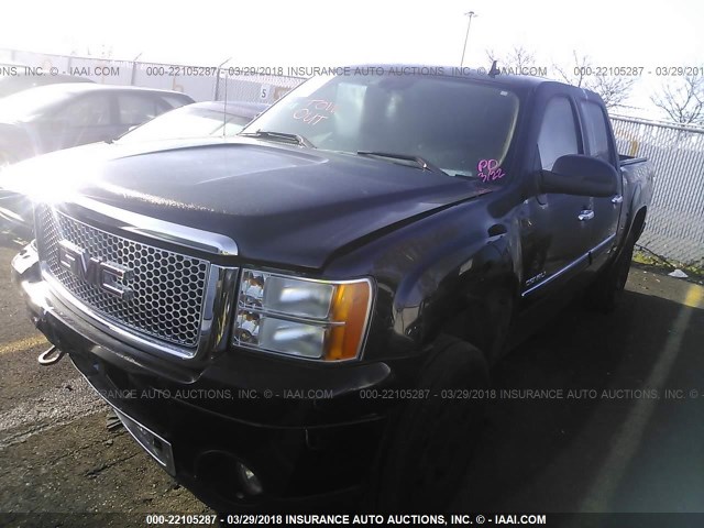 2GTEK638471689138 - 2007 GMC NEW SIERRA DENALI BLACK photo 2