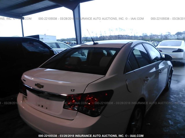 1G1PF5SC6C7103140 - 2012 CHEVROLET CRUZE LT WHITE photo 4