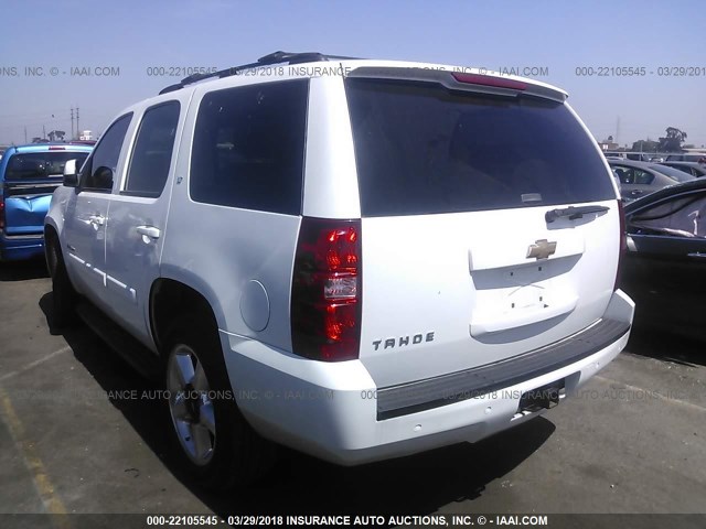 1GNFC13J97J104025 - 2007 CHEVROLET TAHOE C1500 WHITE photo 3