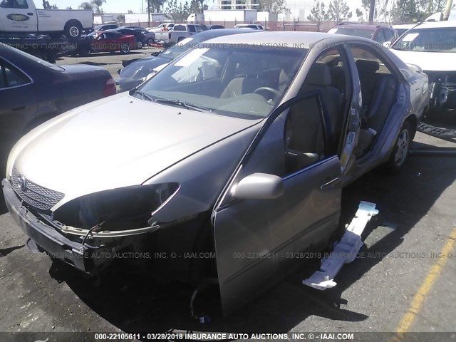 4T1BE30K22U049477 - 2002 TOYOTA CAMRY LE/XLE/SE 金色 照片 2