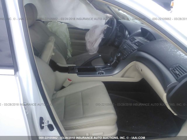 19UUA8F21CA023132 - 2012 ACURA TL WHITE photo 5