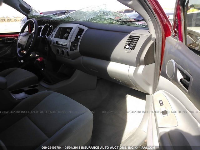 5TETX62N85Z077940 - 2005 TOYOTA TACOMA PRERUNNER ACCESS CAB MAROON photo 5