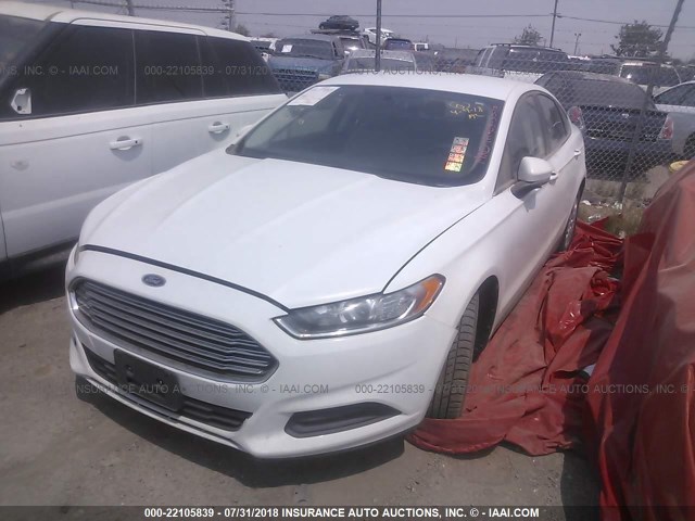 3FA6P0G73ER357873 - 2014 FORD FUSION S WHITE photo 2