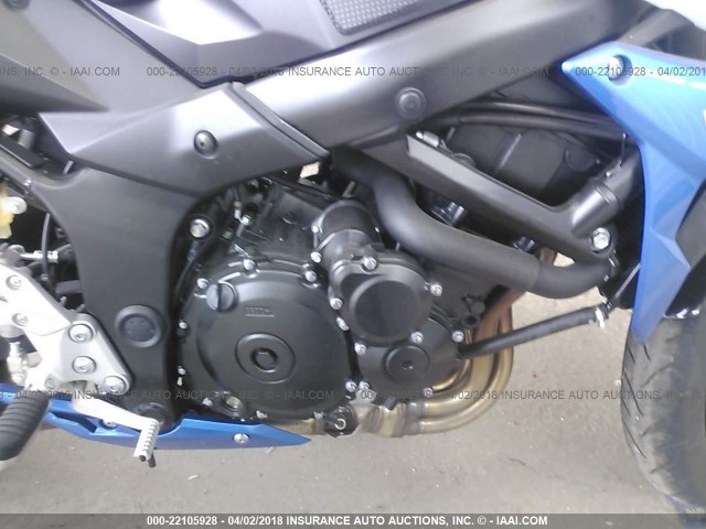 JS1GR7NA5F2102626 - 2015 SUZUKI GSX-S750 BLUE photo 8