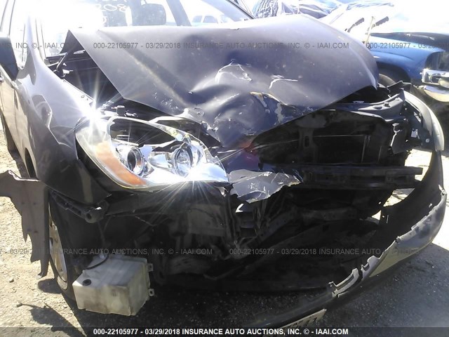 KNAFG525087218208 - 2008 KIA RONDO LX/EX GRAY photo 6