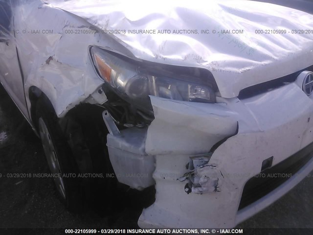 JTLZE4FEXFJ076335 - 2015 TOYOTA SCION XB თეთრი ფოტო 6