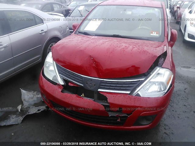 3N1BC13E27L371898 - 2007 NISSAN VERSA S/SL RED photo 6