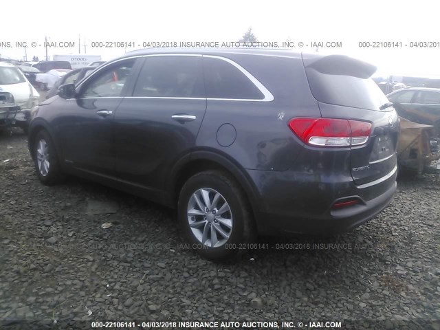 5XYPGDA50HG219803 - 2017 KIA SORENTO LX/L GRAY photo 3