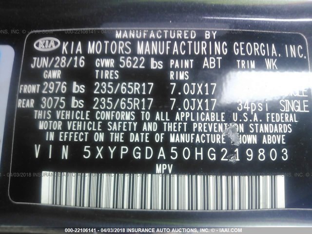 5XYPGDA50HG219803 - 2017 KIA SORENTO LX/L GRAY photo 9