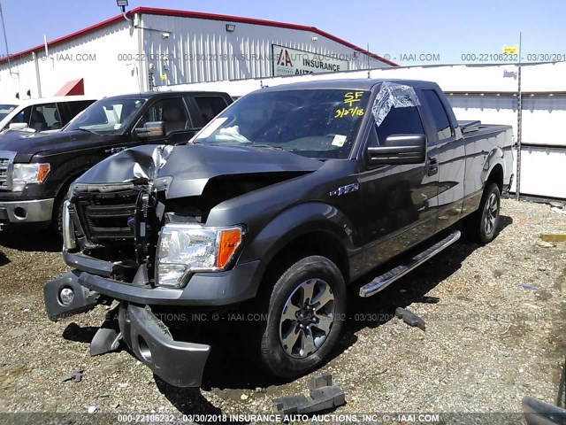 1FTFX1CF4DFD63335 - 2013 FORD F150 SUPER CAB GRAY photo 2