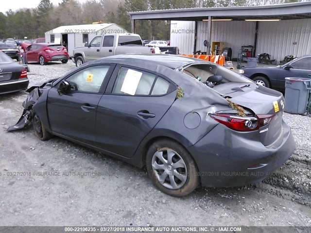 JM1BM1T78E1171933 - 2014 MAZDA 3 SV GRAY photo 3