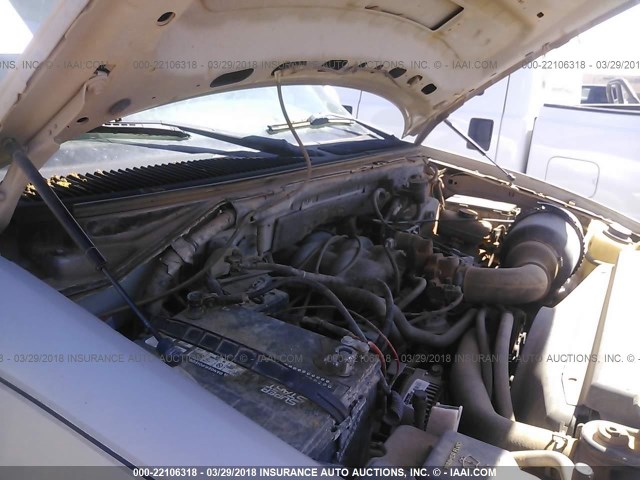 1FTZF17261NB59368 - 2001 FORD F150 GRAY photo 10