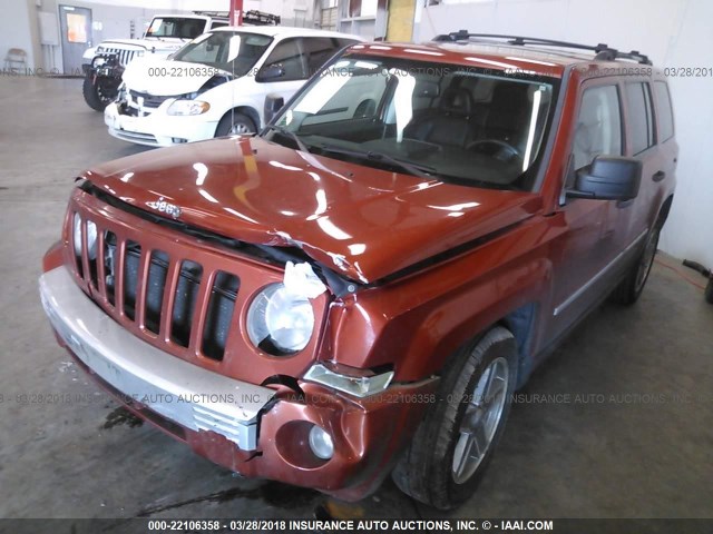 1J8FF48WX8D513892 - 2008 JEEP PATRIOT LIMITED ORANGE photo 2