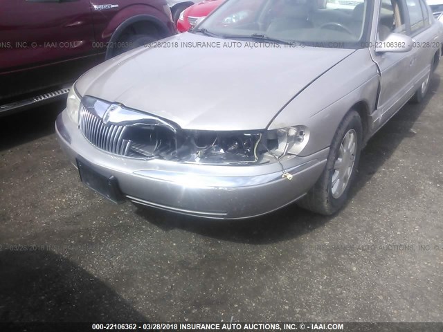 1LNHM97V21Y635264 - 2001 LINCOLN CONTINENTAL  Złoty zdjęcie 6