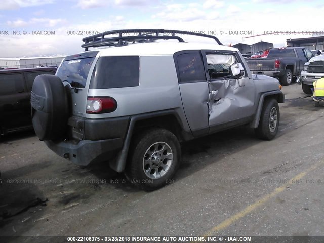 JTEBU4BF3CK122538 - 2012 TOYOTA FJ CRUISER SILVER photo 4