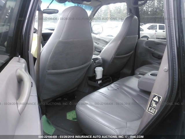 1FMRU16W02LA11364 - 2002 FORD EXPEDITION XLT შავი ფოტო 8