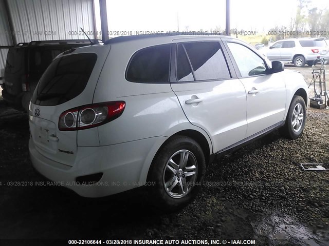 5XYZG3AB9BG069495 - 2011 HYUNDAI SANTA FE GLS WHITE photo 4