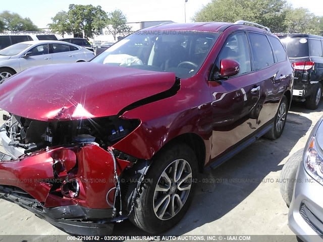 5N1AR2MN3GC616713 - 2016 NISSAN PATHFINDER S/SV/SL/PLATINUM RED photo 2