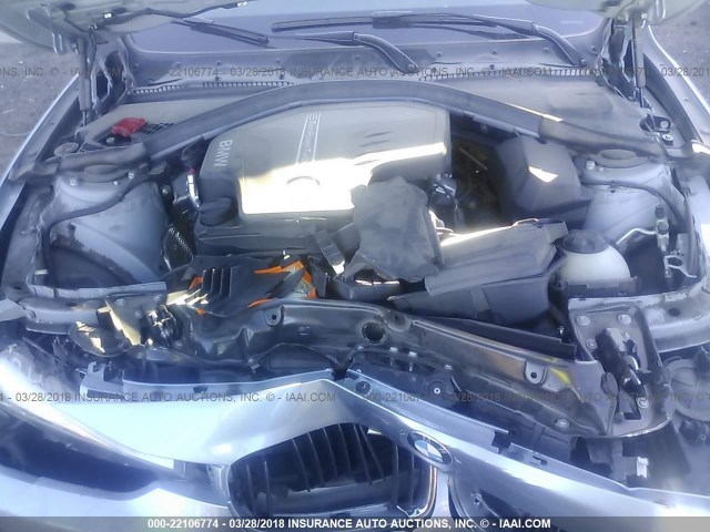 WBA3B1C52EK134618 - 2014 BMW 320 I Light Blue photo 10