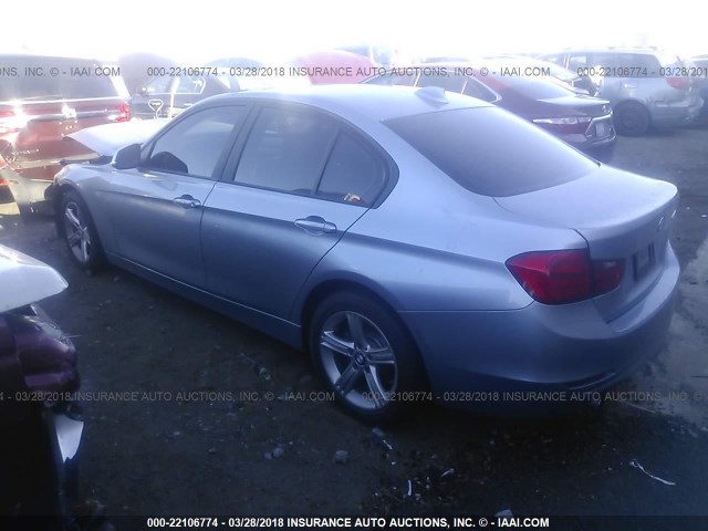 WBA3B1C52EK134618 - 2014 BMW 320 I Light Blue photo 3