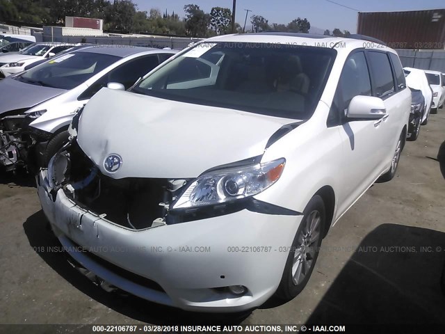 5TDYK3DC9ES498335 - 2014 TOYOTA SIENNA XLE/LIMITED WHITE photo 2