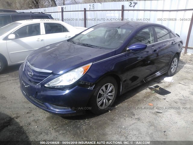 5NPEB4AC2BH152156 - 2011 HYUNDAI SONATA GLS BLUE photo 2