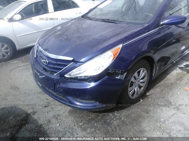 5NPEB4AC2BH152156 - 2011 HYUNDAI SONATA GLS BLUE photo 6