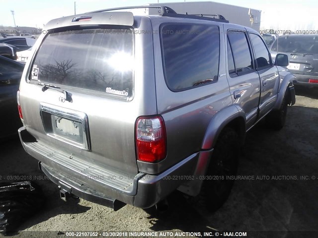 JT3HN87R020365048 - 2002 TOYOTA 4RUNNER LIMITED SILVER photo 4