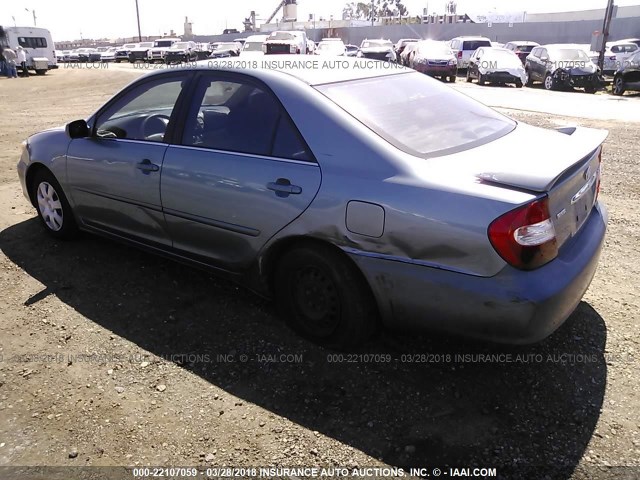4T1BE32K02U571960 - 2002 TOYOTA CAMRY LE/XLE/SE 浅蓝色 照片 3