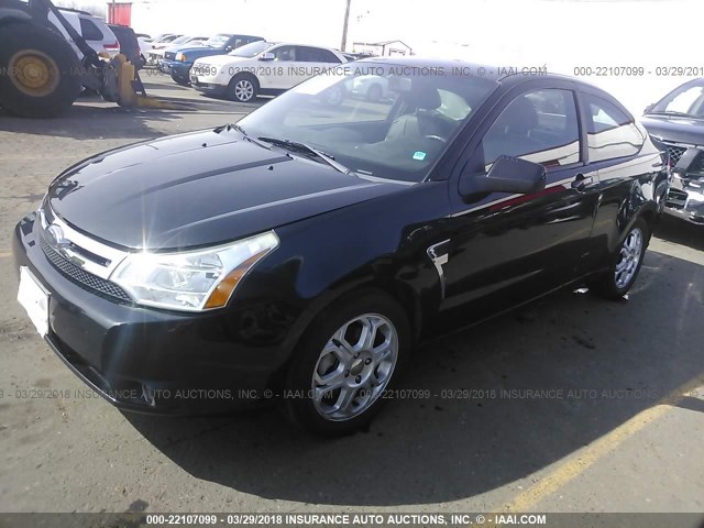 1FAHP33N78W165677 - 2008 FORD FOCUS SE/SEL/SES BLACK photo 2