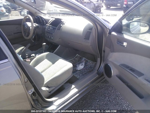 1N4AL11D86C169067 - 2006 NISSAN ALTIMA S/SL GOLD photo 5