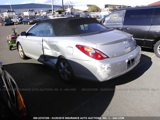 4T1FA38P16U104083 - 2006 TOYOTA CAMRY SOLARA SE/SLE SILVER photo 3