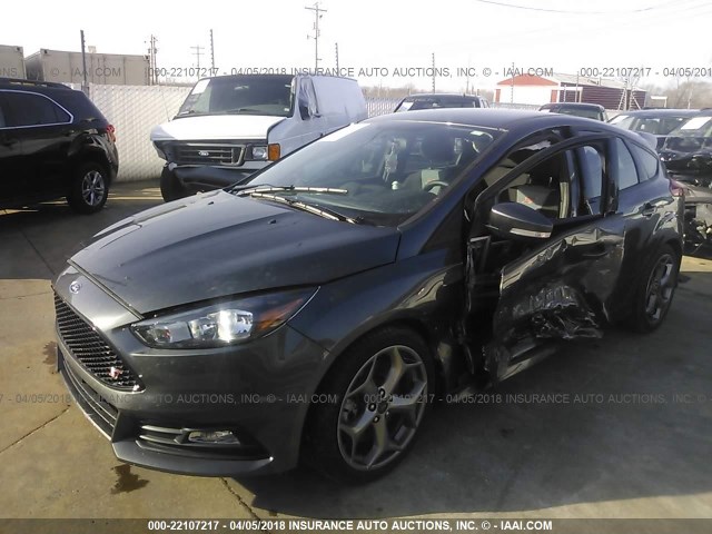 1FADP3L99HL254363 - 2017 FORD FOCUS ST GRAY photo 2