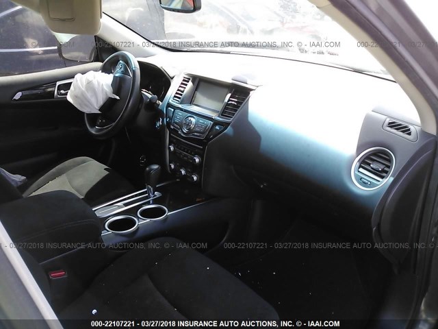 5N1AR2MN1FC628390 - 2015 NISSAN PATHFINDER S/SV/SL/PLATINUM 灰色 照片 5