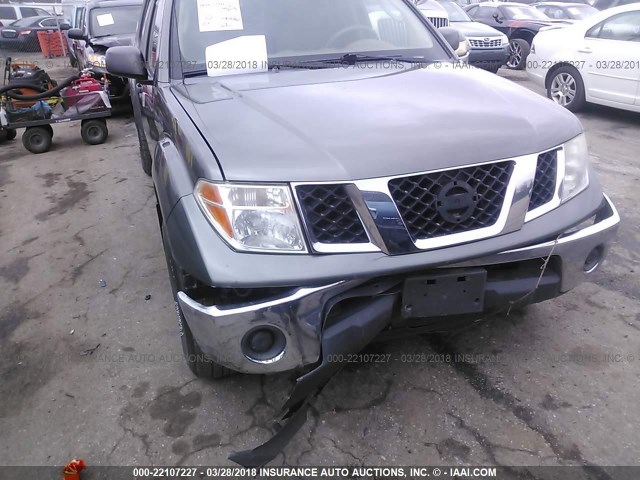 1N6AD07W18C400854 - 2008 NISSAN FRONTIER CREW CAB LE/SE/OFF ROAD Pewter photo 6