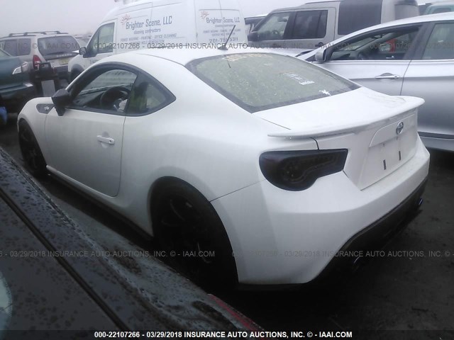 JF1ZNAA13E8704987 - 2014 TOYOTA SCION FR-S WHITE photo 3