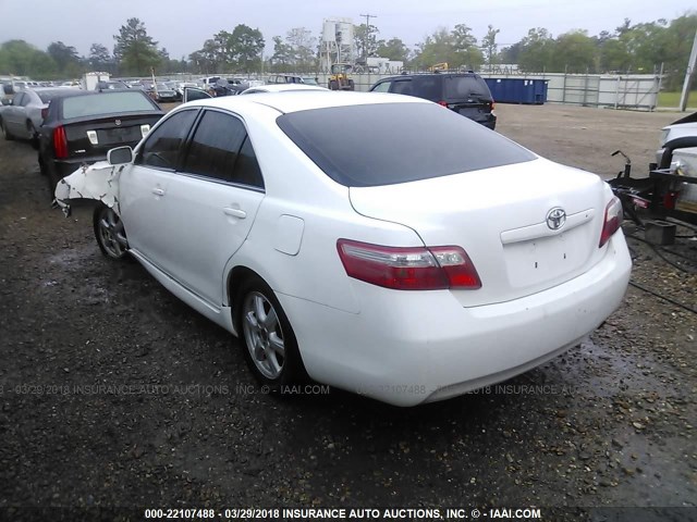 4T1BE46K77U568822 - 2007 TOYOTA CAMRY NEW GENERAT CE/LE/XLE/SE WHITE photo 3