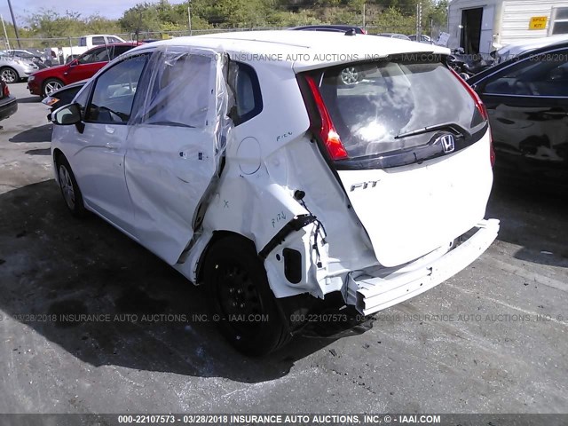 3HGGK5H45JM727602 - 2018 HONDA FIT LX WHITE photo 6