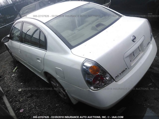 1N4AL11D04C162482 - 2004 NISSAN ALTIMA S/SL WHITE photo 3