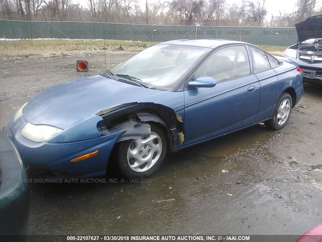 1G8ZY12732Z192068 - 2002 SATURN SC2 BLUE photo 2