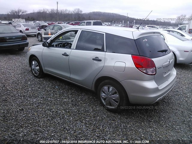 2T1KR32EX3C021912 - 2003 TOYOTA COROLLA MATRIX XR SILVER photo 3