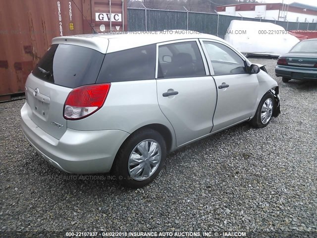2T1KR32EX3C021912 - 2003 TOYOTA COROLLA MATRIX XR SILVER photo 4