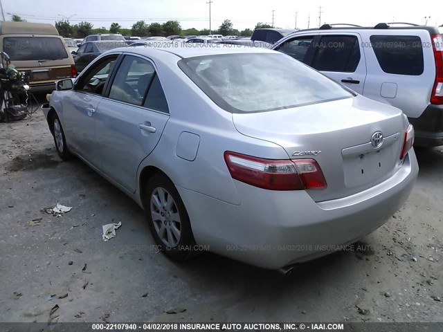 4T1BK46KX9U086471 - 2009 TOYOTA CAMRY SE/LE/XLE SILVER photo 3