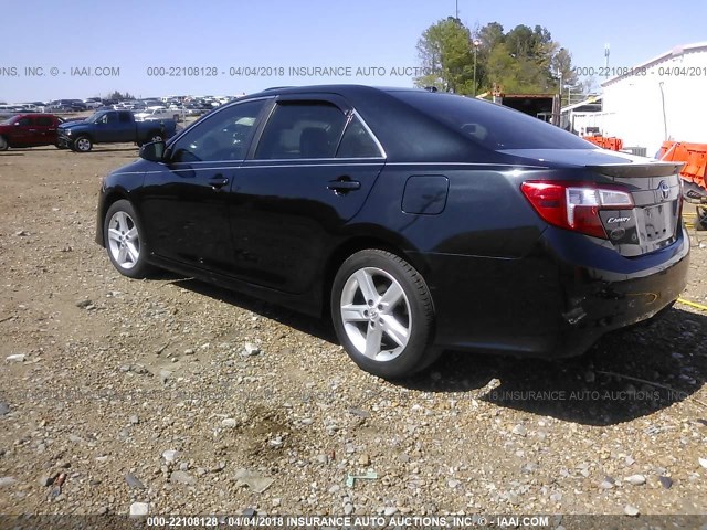 4T1BF1FK6DU237981 - 2013 TOYOTA CAMRY L/SE/LE/XLE BLACK photo 3