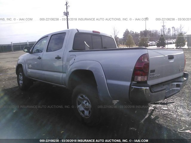 5TEJU62N88Z486167 - 2008 TOYOTA TACOMA DOUBLE CAB PRERUNNER SILVER photo 3