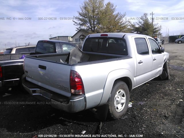 5TEJU62N88Z486167 - 2008 TOYOTA TACOMA DOUBLE CAB PRERUNNER SILVER photo 4